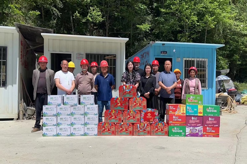 1683256579171625.jpg 22698f10af2cd8a1066d65c8647a351.jpg