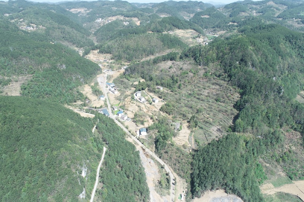 路愈寬，景愈明，可待漫慢行——朝天區曾家鎮（曾家場鎮至榮樂養生谷）段道路改建工程建設側記