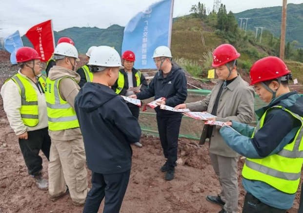 防火于未“燃”，安全記心間｜路橋集團多措并舉開展消防宣傳月活動